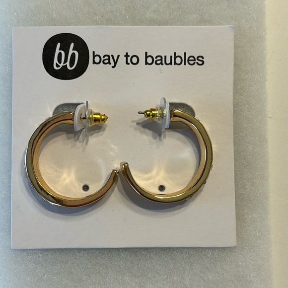 Bay to Baubles Finley Gold Crystal Hoops - Picture 2 of 6